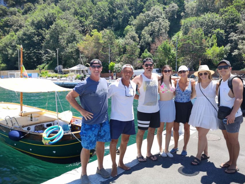 Capri: Island and Grottos Boat Cruise with Snacks and Drinks - The Arch of Love and the Faraglioni