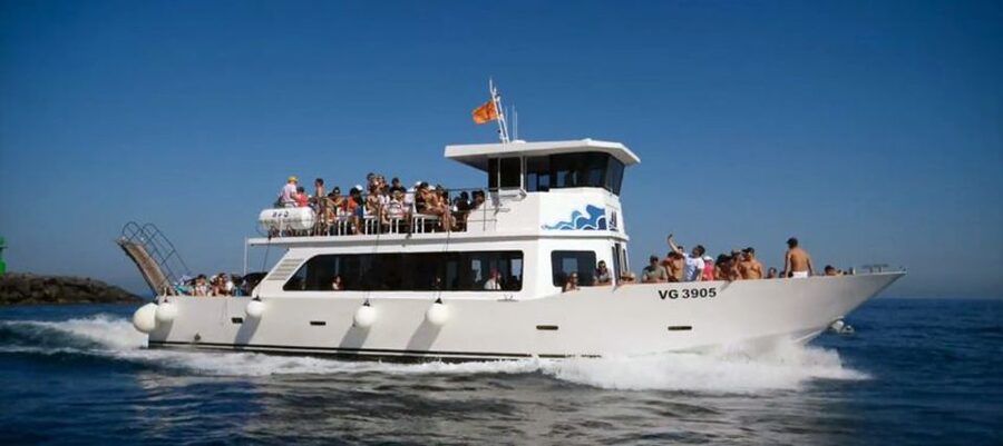 Capri: Island Boat Tour with Blue Grotto Stop - Grotta Bianca and the Arco Naturale