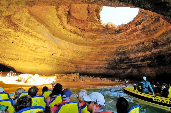 Caves and Dolphin Watching Cruise from Albufeira - The dolphin search after the caves