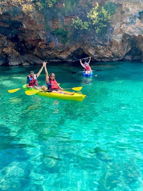 Caves of Porto Palermo: Kayak/SUP Tour with Castle Sea View - The first paddle along Porto Palermo Bay