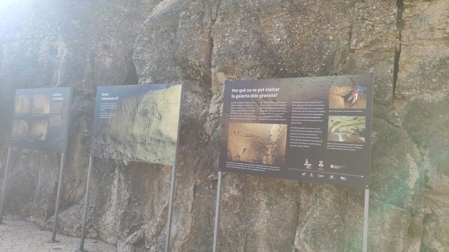 Caves prehistory of Esplugues Francolí with hotel pickup - Entering the Coves de l’Espluga