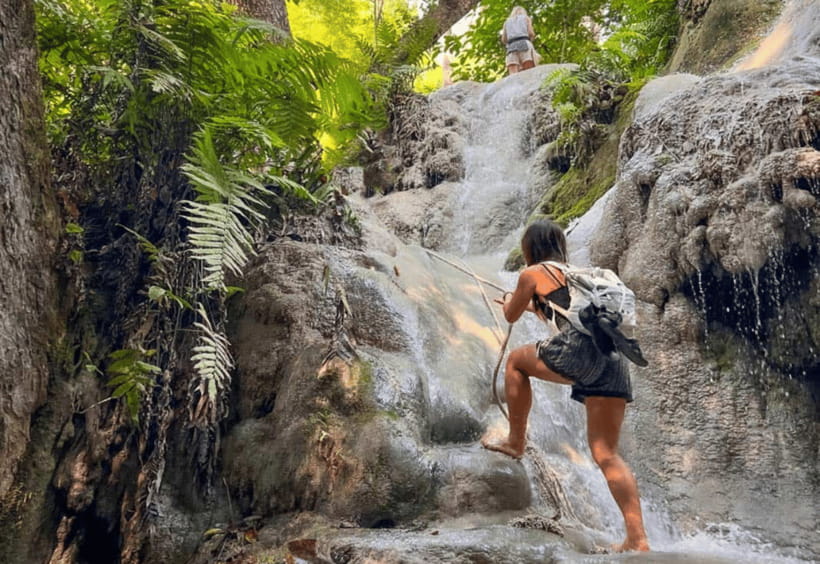 Chiang Mai: Sticky Waterfall, Bua Tong Cave Join Tour - The 2.5-hour waterfall stop