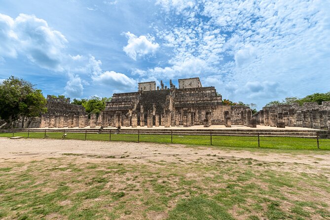 Chichén Itzá Ancestral Tour from Playa del Carmen with Cenote - Guides, drivers, and the group experience