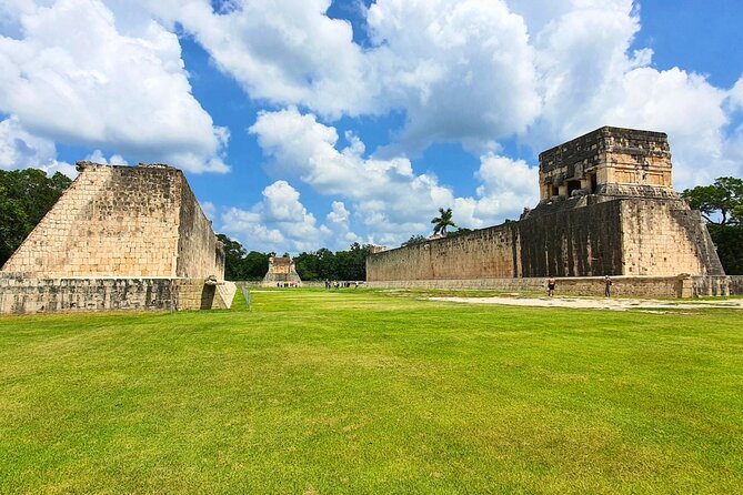 Chichen Itza Gastronomic, Valladolid and Cenote Extremo - Walking through Kukulkan’s sacred center