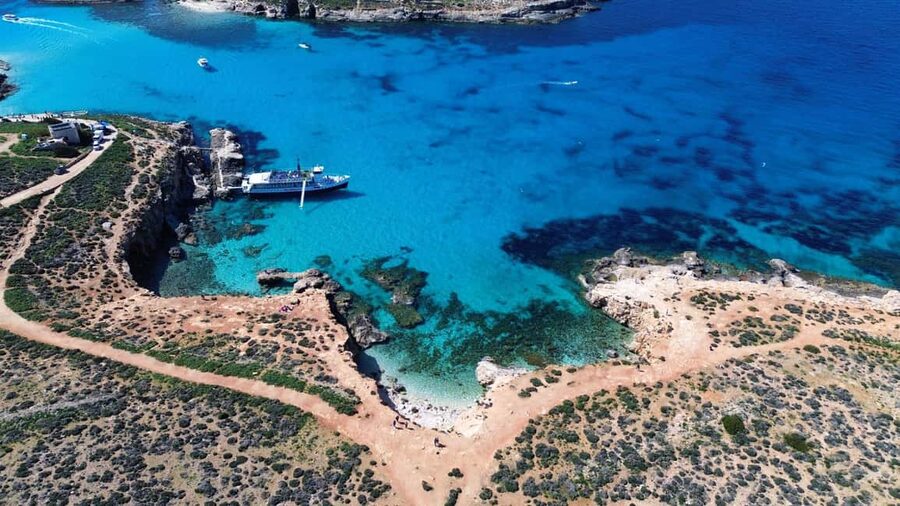 Comino: Blue Lagoon & Caves Boat Cruise - Four and a half hours at the Blue Lagoon