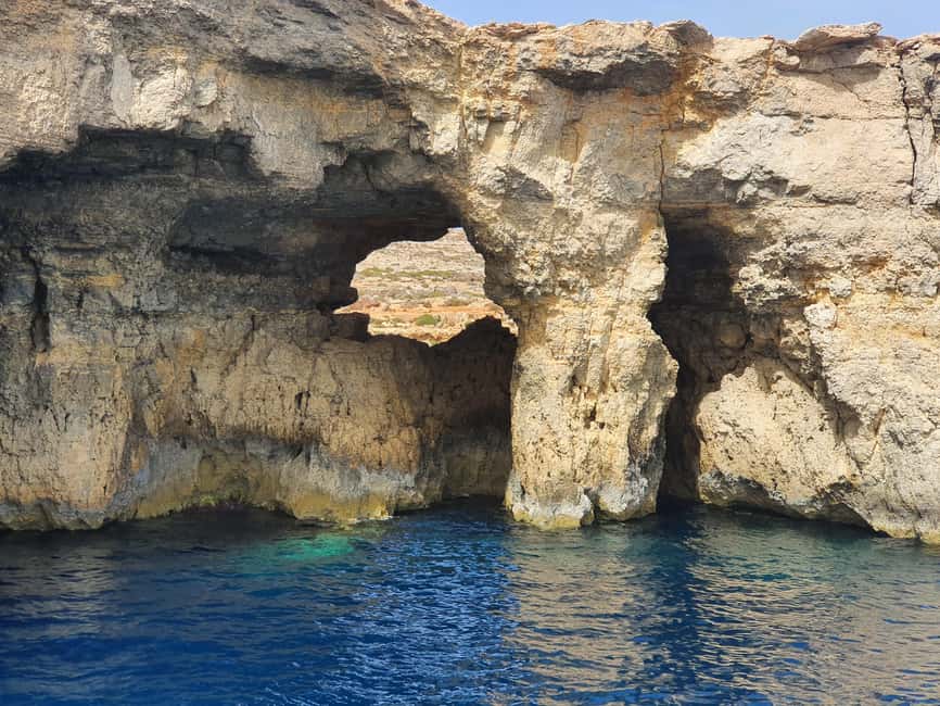 Comino: Blue Lagoon & Caves Boat Cruise - Stay aboard or walk onto Comino?