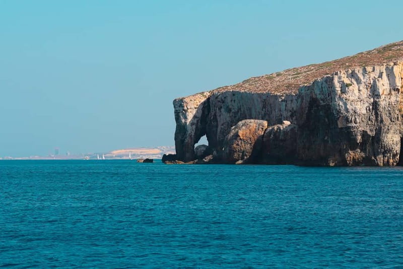 Comino: Blue Lagoon, Crystal Lagoon and Sea Caves Boat Tour - Timing, weather, and who should book