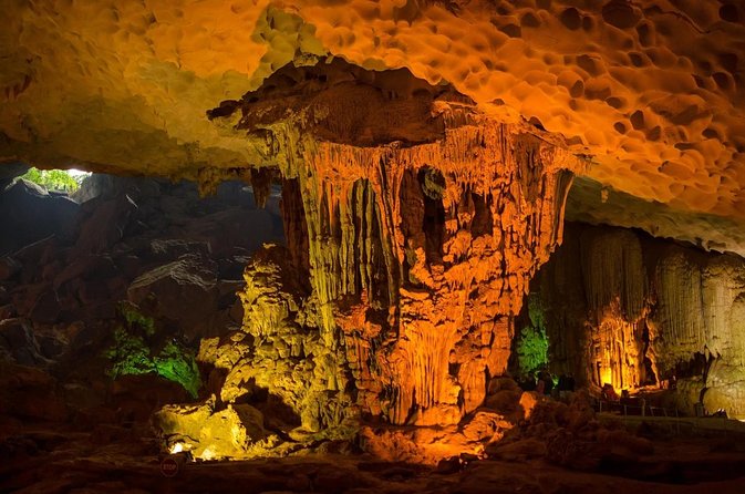 Cozy Bay Halong 5-Star Day Cruise, Buffet, Cave, Kayak, Swimming - What the $48 price really covers