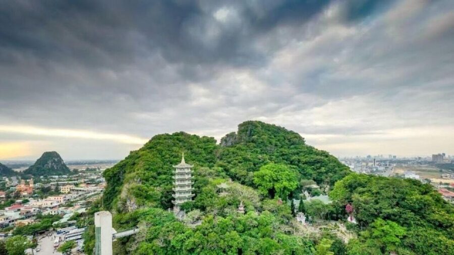 Da Nang : Lady Buddha - Marble Mountains - Am Phu Cave Tour - Who gets the most value from this tour?