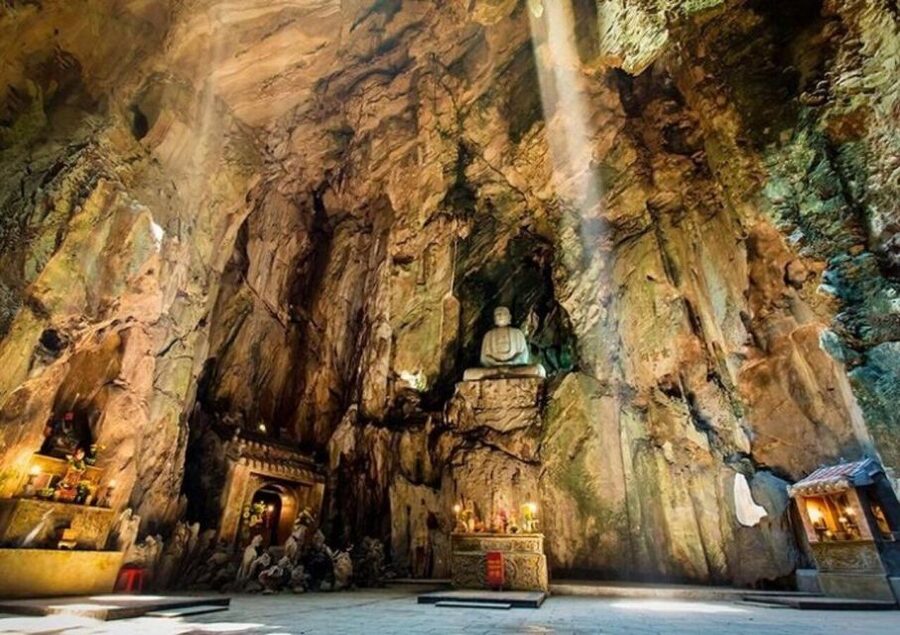 Da Nang : Lady Buddha - Marble Mountains - Am Phu Cave Tour - The stone carving village near the mountain