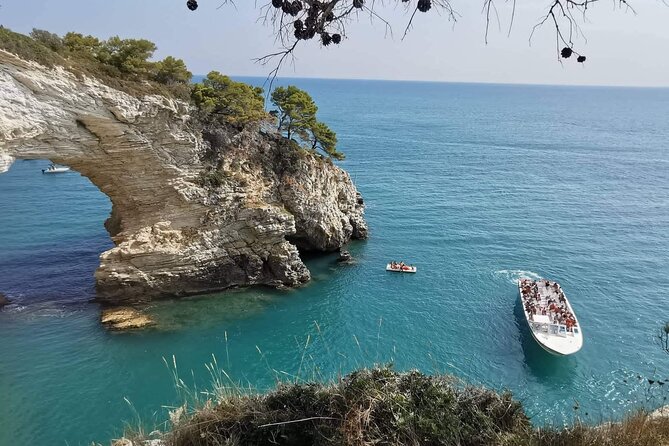 Desirèe experience. Visit of the marine caves of Vieste - Weather, cancellations, and practical planning