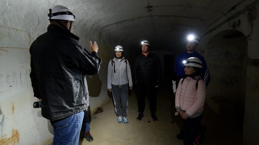 DISCOVERING THE UNKNOWN Extended WW2&UNDERGROUND tour - What the $76 price really covers