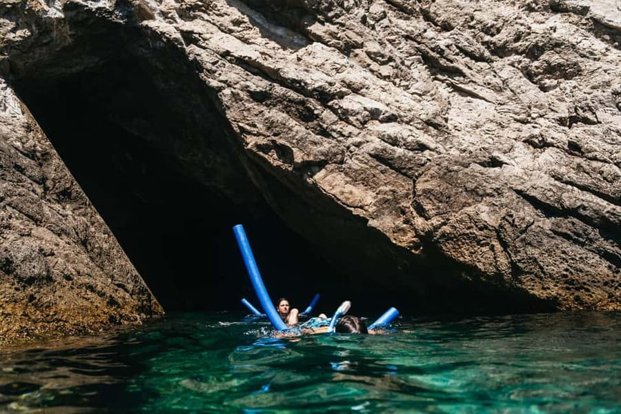 Dubrovnik: Blue Cave and Elafit Small Group Boat Exploration - What to pack for the cave stops