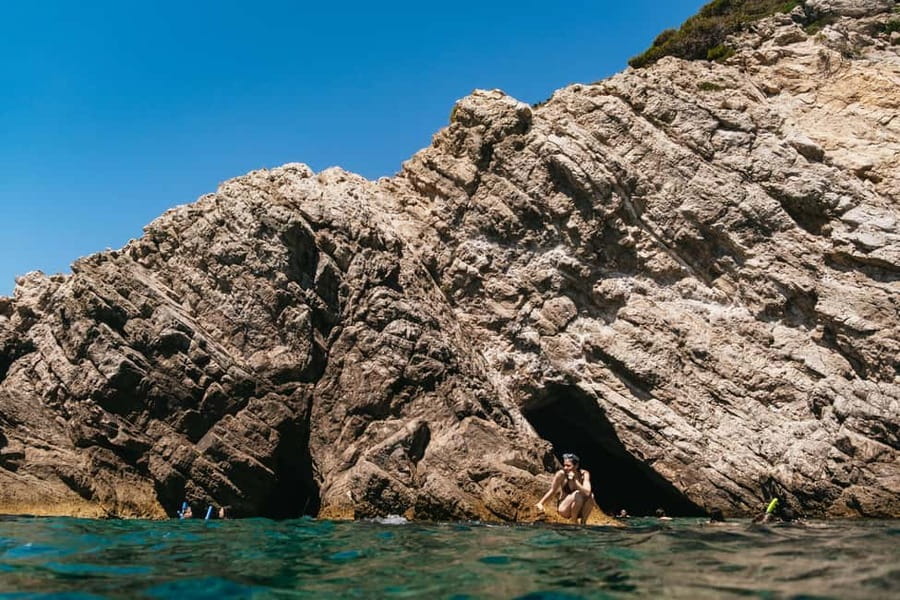 Dubrovnik: Blue Cave and Elafit Small Group Boat Exploration - Getting to the boat at Lapadska Obala 4