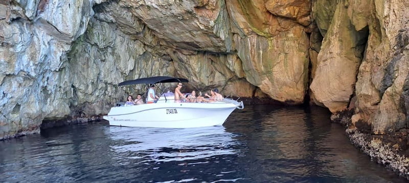 Dubrovnik: Blue Cave, Green Cave & Sunj Beach Speedboat Tour - Key points to know before booking