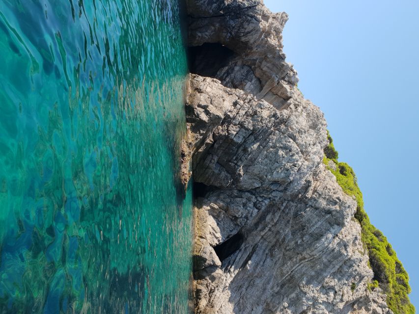 Dubrovnik: Blue Cave Tour by Speedboat - The Three Green Caves and 45 minutes in the water
