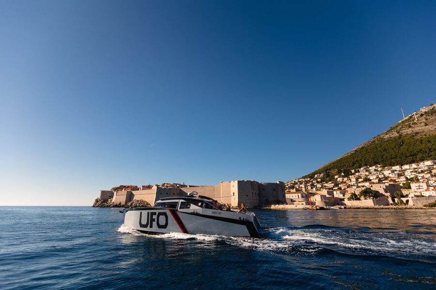 Dubrovnik: Blue Cave Tour with Panoramic Old Town View - The crew, music, and onboard drinks
