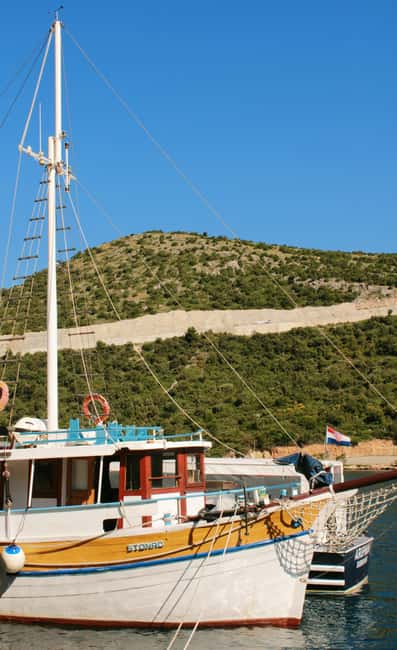 Dubrovnik: Full-Day Blue Cave & Elaphiti Islands Boat Tour - Key points before you book