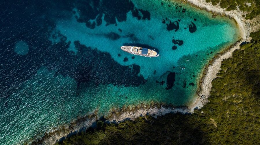 Dubrovnik: Private Elaphiti Islands and Blue Cave Tour - Lopud: island scenery, lunch, and Šunj Beach