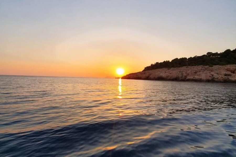 Dubrovnik: Romantic Sunset Cruise & Cave Visit with a Local - Key points to know before you go