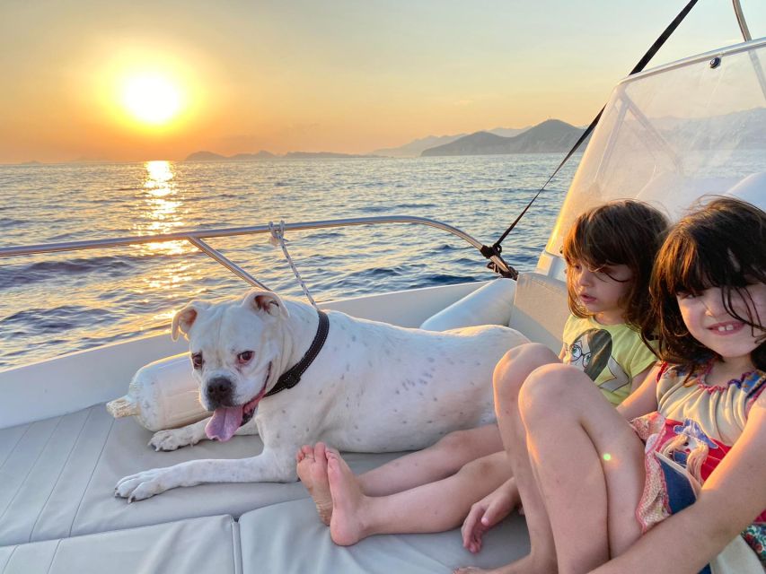 Dubrovnik: Romantic Sunset Cruise & Cave Visit with a Local - Finding the small pier in Dubrovnik’s old port