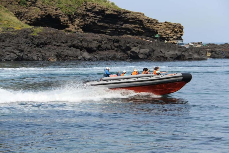 Durres & Tirana: Speed Boat Trip to Sazan, Karaburun & Cave - Karaburun’s two and a half hours of free time