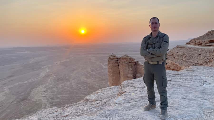 Edge of The World Riyadh,Camel Ride ,Bat Cave Visit & Dinner - What to pack and how to prepare