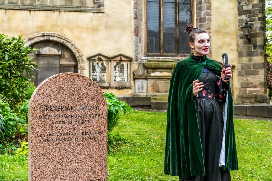 Edinburgh: Evening Underground Ghost Tour - Murder, witchcraft, and Edinburgh’s darker characters