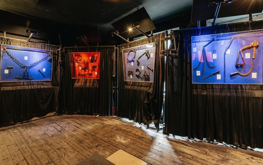 Edinburgh: Late-Night Underground Vaults Terror Tour - The Watcher and the stone circle vault