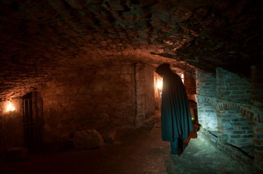 Edinburgh: Multi-Sensory Haunted Underground Tour - Is $29 good value for 75 minutes?