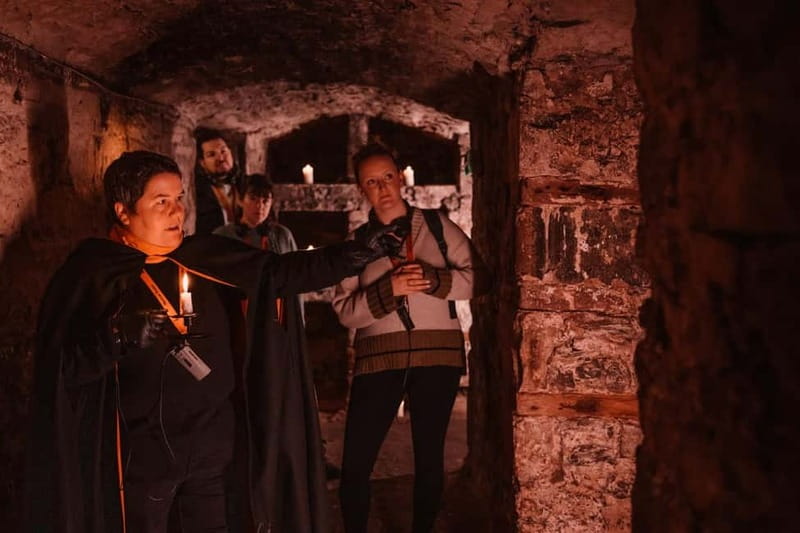 Edinburgh: Multi-Sensory Haunted Underground Tour - Practical details that can affect your choice