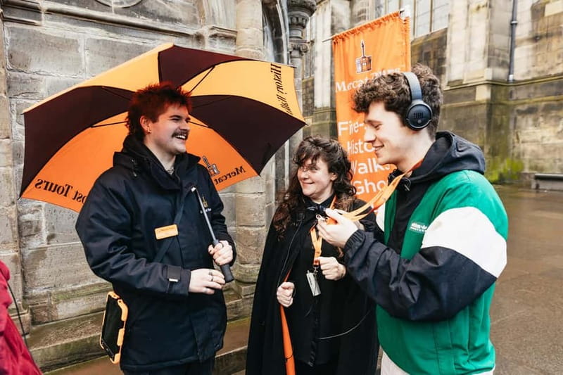Edinburgh: Underground Vaults Evening Ghost Tour with Whisky - Starting at Mercat Cross on the Royal Mile