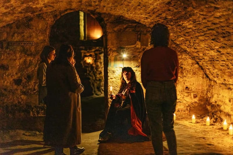 Edinburgh: Underground Vaults Evening Ghost Tour with Whisky - Descending into the Blair Street Underground Vaults