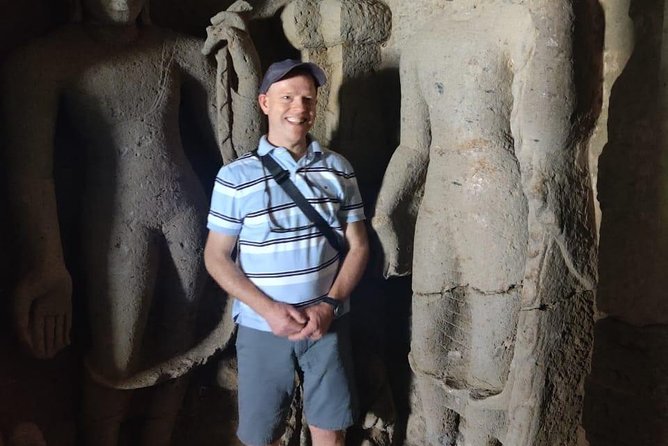 Elephanta Caves & Island Guided Private Tour - What the private format adds