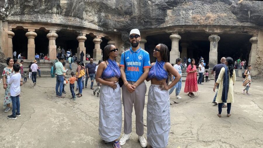 Elephanta Caves & Island Guided Tour - What the guide adds to the visit
