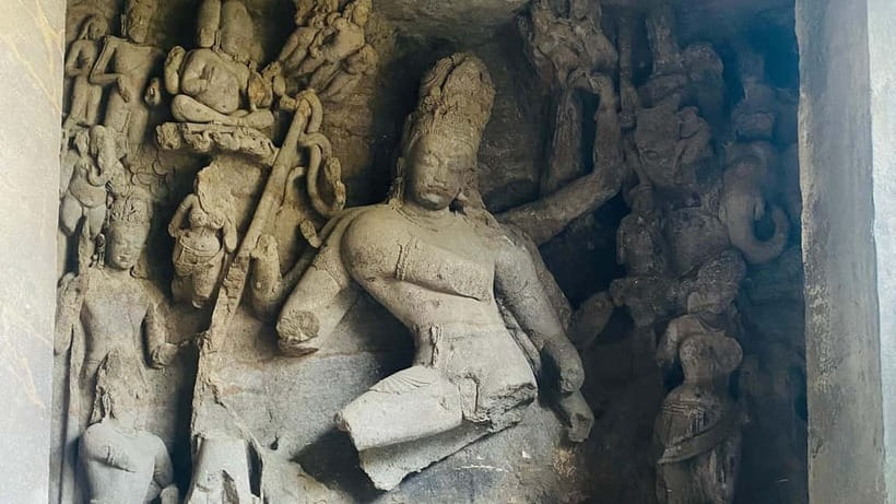 Elephanta caves tour in Mumbai - Group & Private Options - Who Will Enjoy This Tour Most?