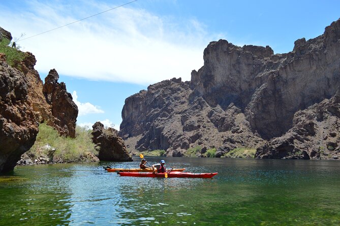 Emerald Cave Kayak Tour with Lunch & Las Vegas Shuttle Option - Guides make or break the experience