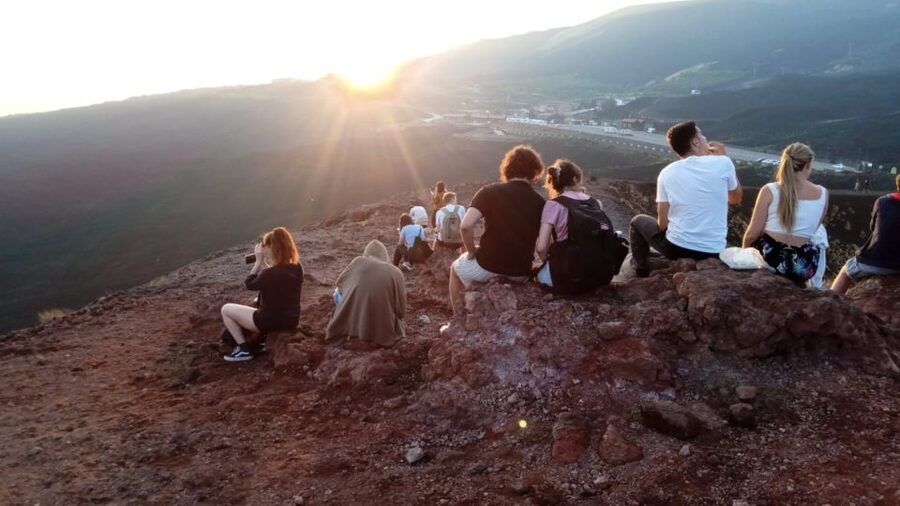 Etna Sunset Tour: Volcano trek, Cave & tasting from Catania - What to wear and bring