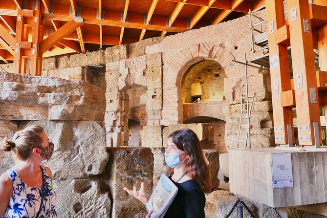 Expert Guided Tour of Colosseum Arena OR Underground, and Forum - Who will get the most from this tour