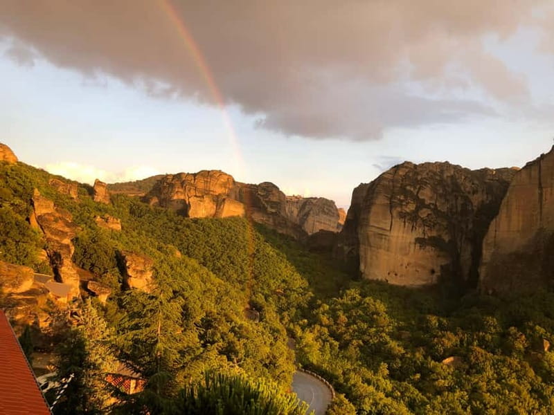 From Athens: Meteora Caves & Monasteries Day Trip by Train - Seeing all six monasteries from the minibus