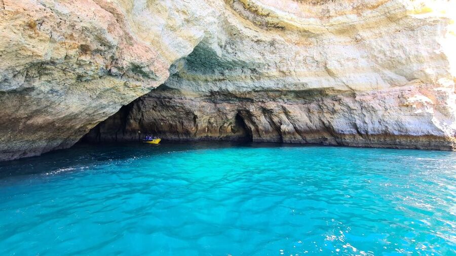 From Benagil: Coast Boat Tour with Benagil Cave - What the guides and captains add