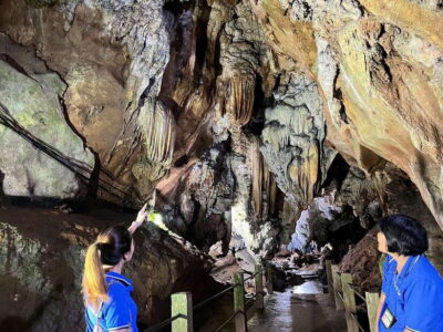 From Chiang Mai: Chiang Dao Cave & 5 Hill Tribe Villages