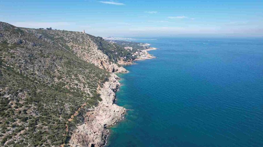 From Denia: Boat Trip to Tallada Cave with Optional Swim - Is the catamaran comfortable for a short trip?