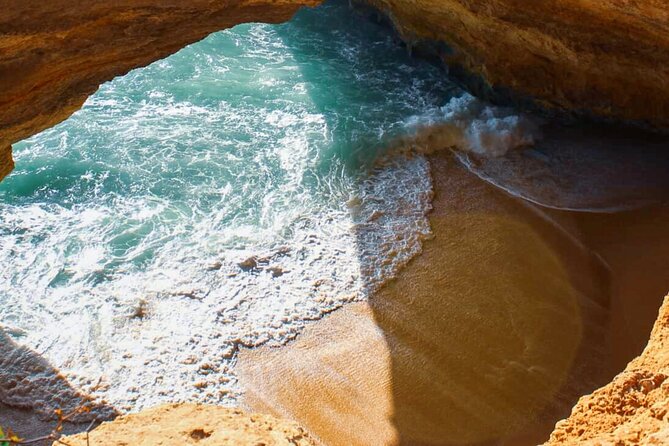From Faro: Benagil Cave, Marinha & Carvoeiro Full-Day Tour - Carvoeiro: lunch and a useful pause
