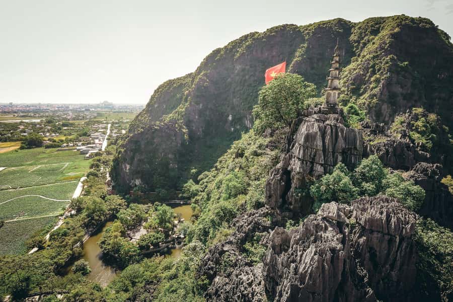 From Hanoi: Hoa Lu, Tam Coc, and Mua Cave Adventure Day Tour - Why this day trip works from Hanoi