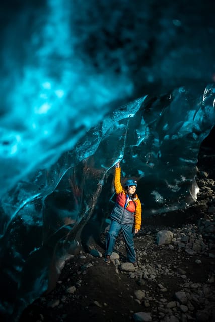 From Jökulsárlón: Vatnajökull Glacier Blue Ice Cave Tour - At a glance: what makes this tour worth considering