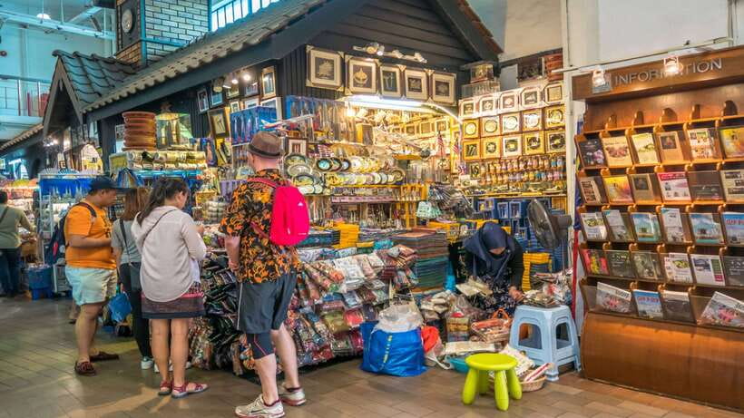 From Kuala Lumpur: Batu Caves Cultural Temple Tour - Chinatown, food stalls, and bargaining time