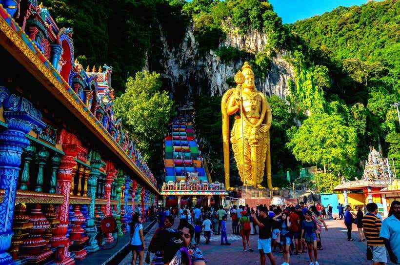 From Kuala Lumpur: Batu Caves Cultural Temple Tour - Batu Caves and the 272-step climb