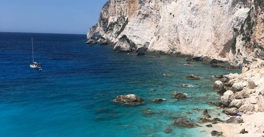 From Lefkimmi: Paxos, Antipaxos & Blue Caves Boat Tour - Key points to know before booking