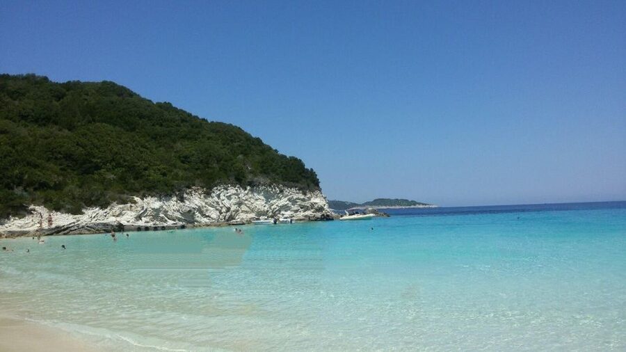 From Lefkimmi: Paxos, Antipaxos & Blue Caves Boat Tour - Two hours in Gaios on Paxos